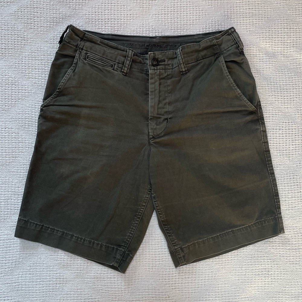 American Eagle Khaki Cotton Stretch Shorts